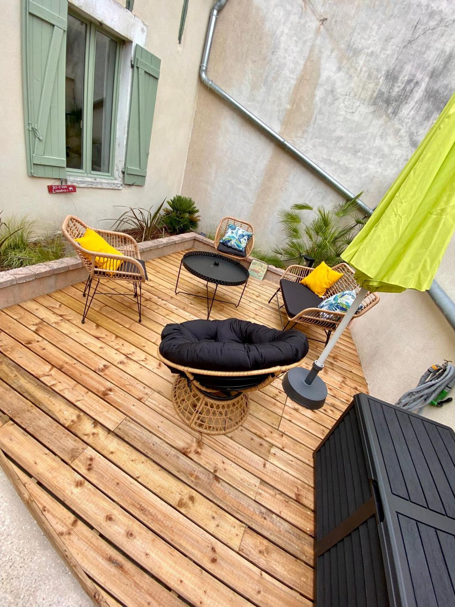 Superbe Appartement Terrasse Et Parking Gratuit Auxerre Dış mekan fotoğraf